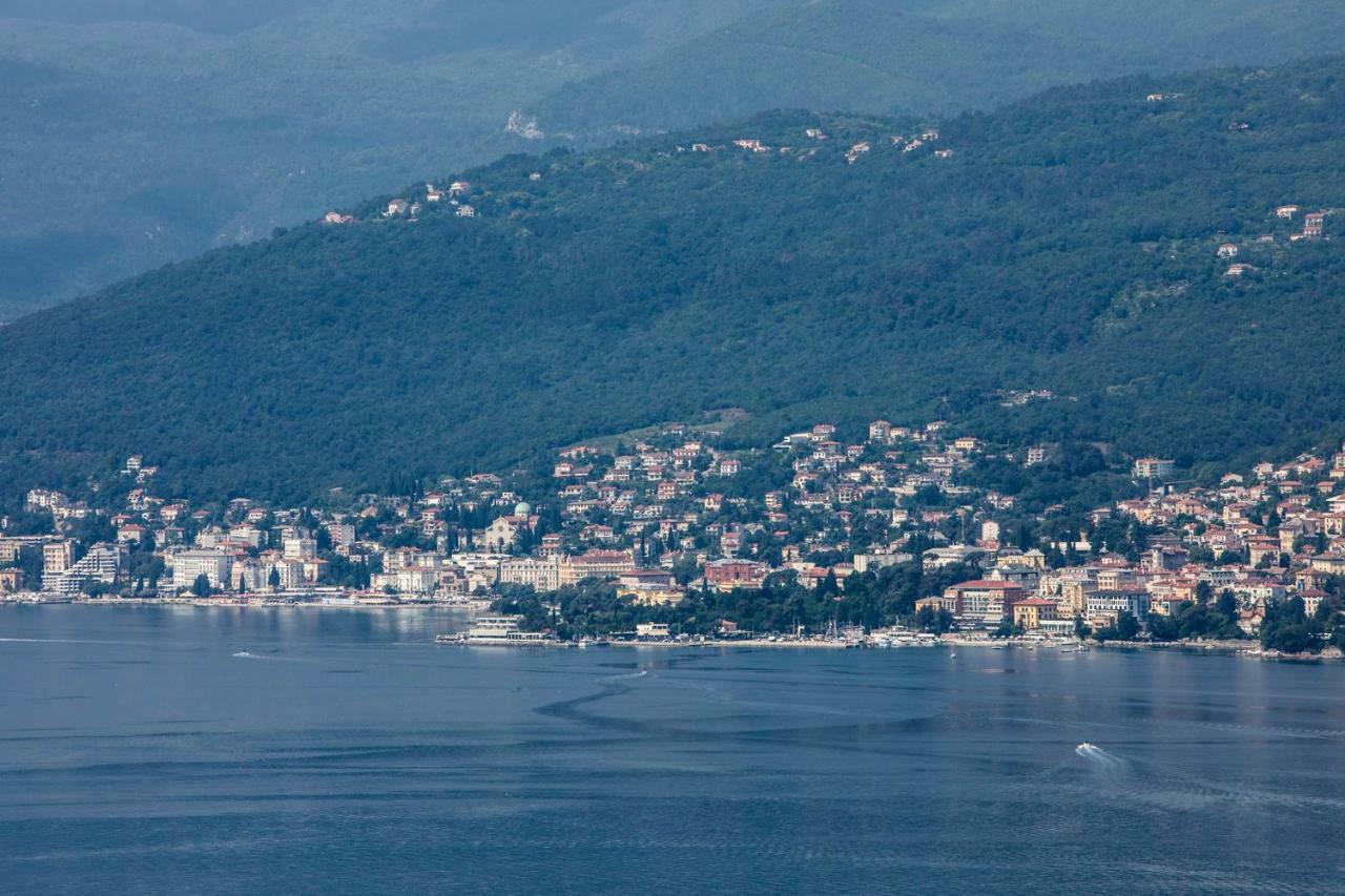 Ferienwohnung Vrata Jadrana 1 Rijeka Exterior foto