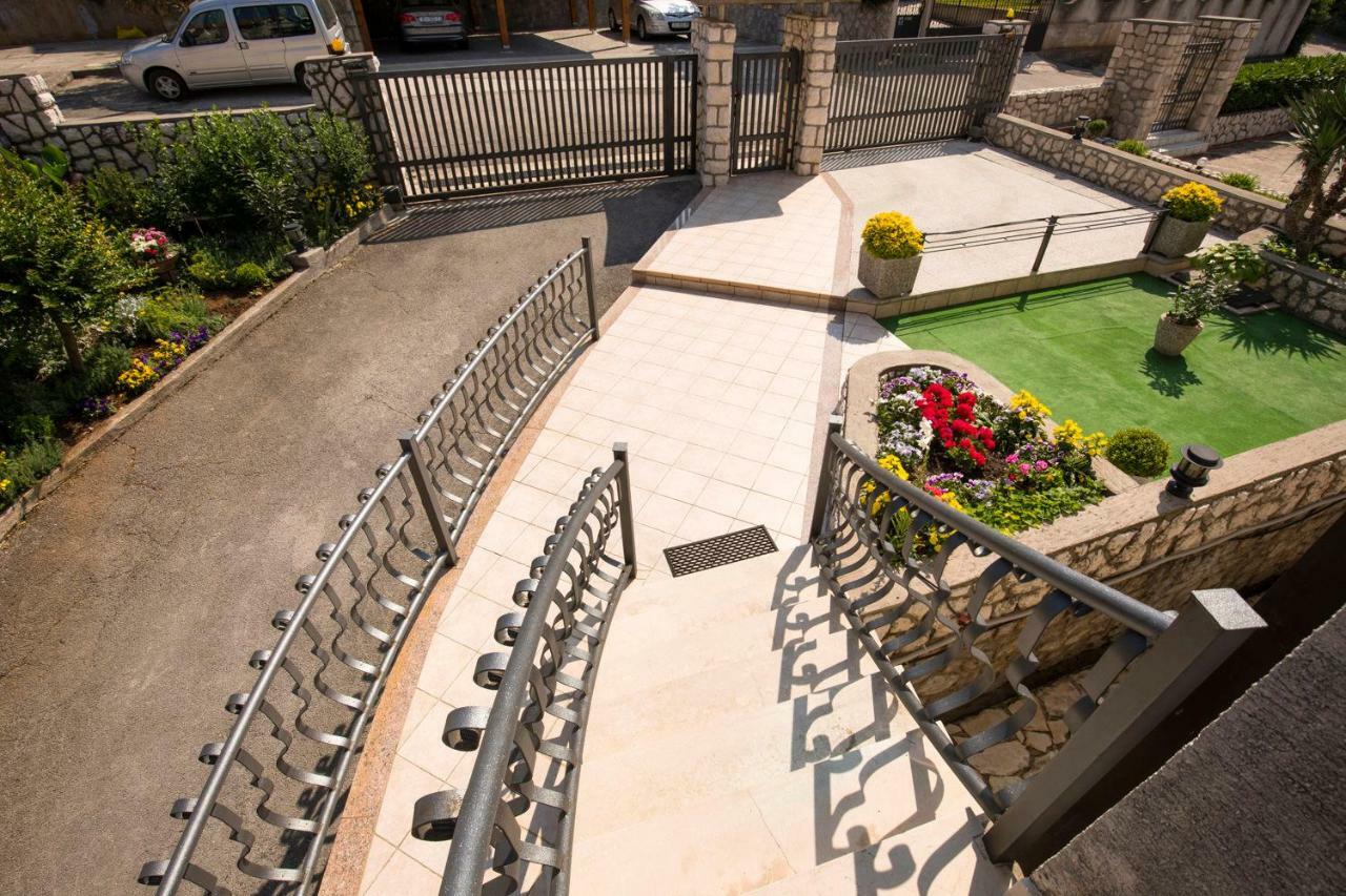 Ferienwohnung Vrata Jadrana 1 Rijeka Exterior foto